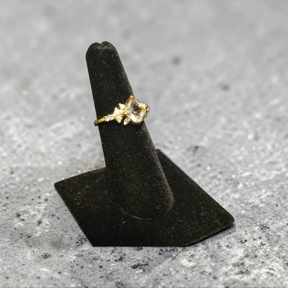 Gold Cluster Gemstone Ring